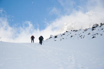 Fototapeta na wymiar people in snow mountain