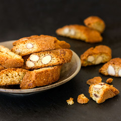 Cookies cantuccini in focus
