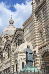 Fototapeta na wymiar Cathédrale sainte marie majeure, Marseille