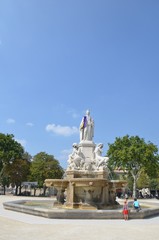 Fontaine Pradier &agrave; N&icirc;mes 