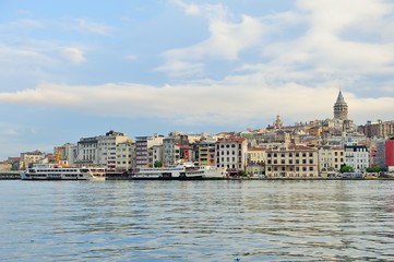 Fototapeta premium Istanbul view with galata tower