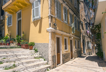 Fototapeta na wymiar colourful streets corfu town