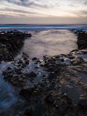 Fototapeta premium Abenddämmerung an der Küste von La Caleta auf Teneriffa