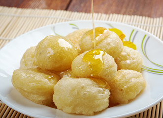 Loukoumades