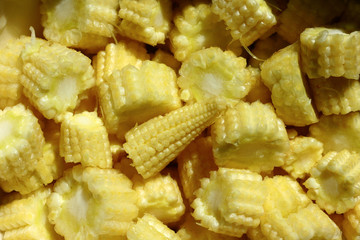 sliced baby corn