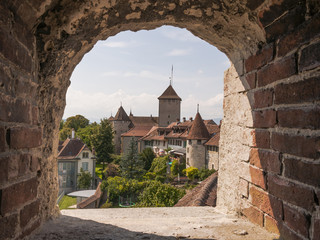 Fototapeta na wymiar Murten, Altstadt, Schloss, Stadtmauer, Ausblick, Schweiz