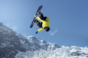 Snowboarding sport