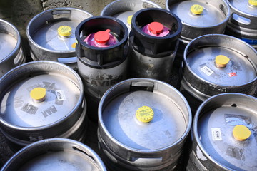 fusti lattine contenitori per birra alla spina