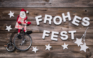 Humorvolle Weihnachtkarte mit Text "Frohes Fest" in rot weiß
