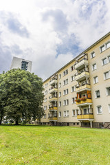 Sanierter Plattenbau