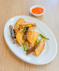 Fried chicken wings