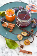 Marmelade von frischen Zwetschgen