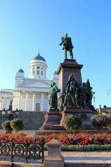Das Denkmal für Zar Alexander II. auf dem Senatsplatz Helsinki
