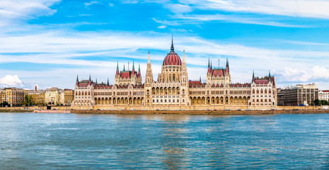 Obraz premium Panorama view at the parliament in Budapest