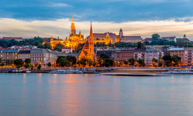 Fototapeta na wymiar Evening view at the Buda quarter in Budapest