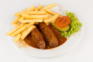 Currywurst mit Pommes