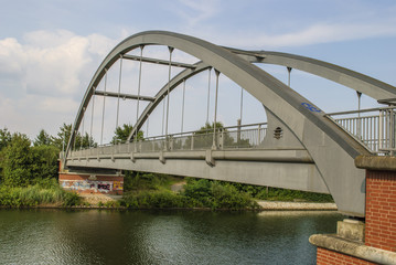 Obraz premium Gray bridge