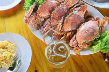 Steamed crap with beer