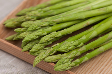 グリーンアスパラガス