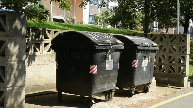 containers for mixed waste on the street
