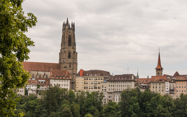 Fototapeta na wymiar Fribourg, Freiburg, historische Altstadt, Sommer, Schweiz