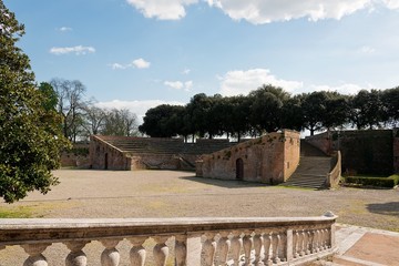 Fototapeta na wymiar Fortezza Medicea- Siena