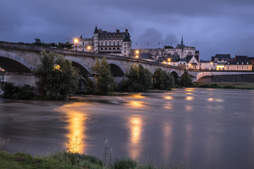 Fototapeta premium Castello di Amboise notturno