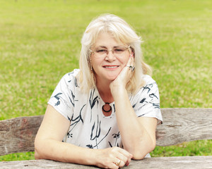 Naklejka premium Portrait of senior woman 