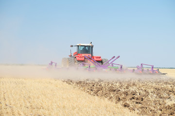 Obraz premium tractor with a plow