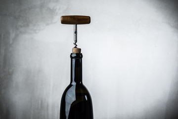 Bottle wine corkscrew