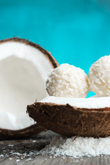 Coconut cakes balls