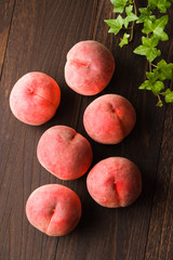 桃 © Natural box photo