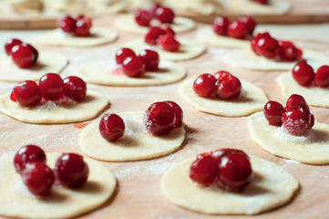 Cooking dumplings with sweet cherries