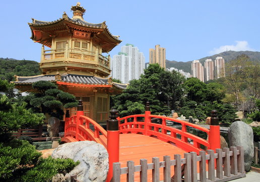 golden temple in Hong Kong