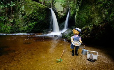 Goldwäscher im Waldviertel Querformat
