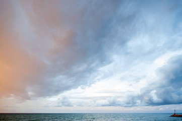 Obraz premium Sky in two colors