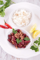 chili con carne and rice