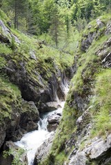 Obraz premium Mountain stream