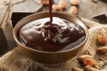 Photo sur Plexiglas Bonbons Sweet Dark Chocolate Sauce