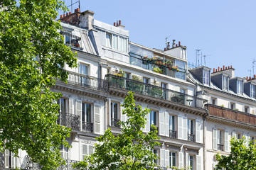Fototapeta premium Pariser Hausfassaden