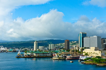 Fototapeta premium Beautiful view of Honolulu, Hawaii, United States