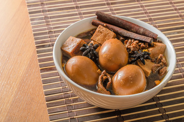 Eggs,tofu and pork in five spices brown sauce