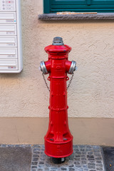 Fototapeta na wymiar red fireplug