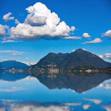  Lake Maggiore, Laveno and Brenna mountain