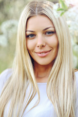 Naklejka premium Beautiful woman face closeup