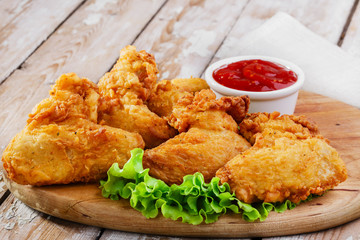 fried chicken wings in batter - 68601528