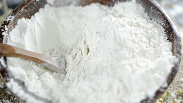 Buckwheat Flour (not loopable)