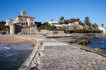 Abwaschbare Fototapete Stadt am Wasser Ferienort Estoril in Portugal.