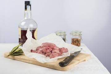 Carne de mollejas de cordero con brandy y especias para cocinar