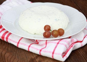 Cream cheese, cut chives inside